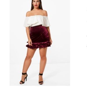 Velvet skirt